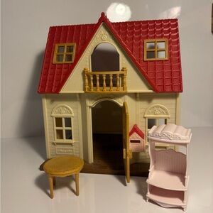 Vintage Sylvanian Families Calico Critters Red Roof Cozy Cottage 2 Pieces Furn.